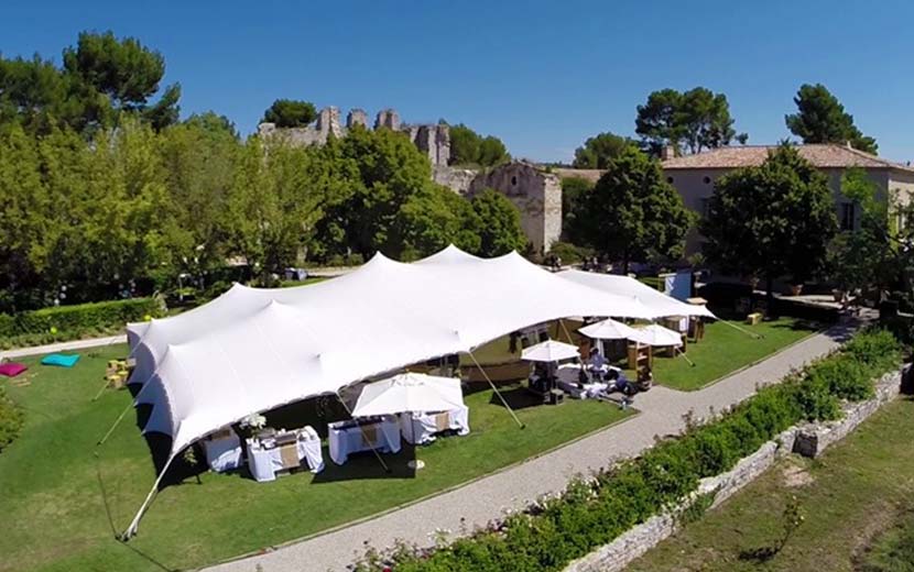 Location tente de réception Mariage événement tente Stretch Provence Avignon Vaucluse