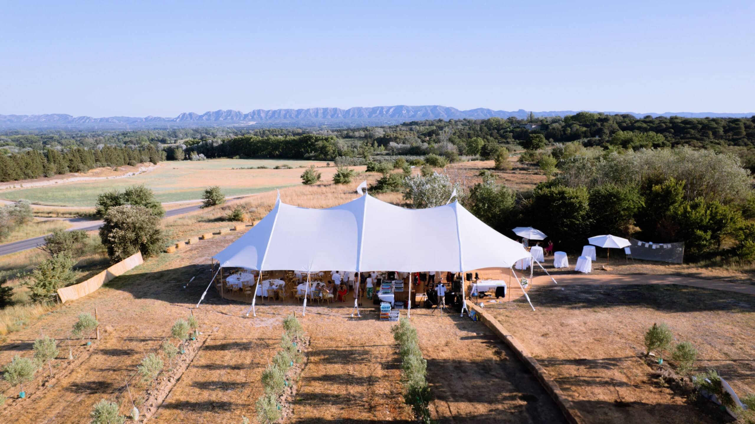 Location tentes de réception & chapiteaux tente sail